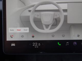 Tesla Model 3 SR + RWD Highland 208kW