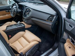 Volvo XC90 7s MY24 Ultimate Bright Xenium Intelli PRO Wn 2.0 B5 KERS MHEV Kerghübriid 183кВ