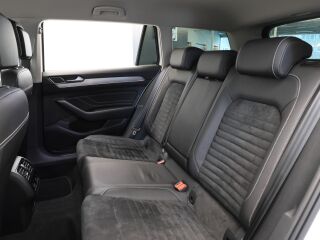 Volkswagen Passat R-line 4Motion 2.0 147kW