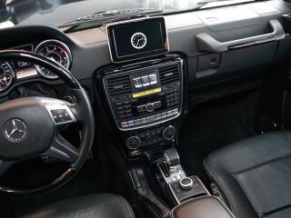 Mercedes-Benz G 63 AMG Biturbo 5.5 V8 400kW