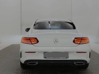 Mercedes-Benz C 220 2.0 143kW