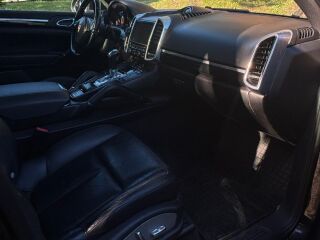 Porsche Cayenne GTS Package Chrono Sport 3.0 176kW
