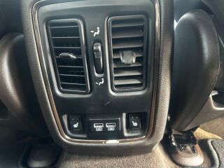 Jeep Grand Cherokee Summit 3.0 V6 184kW