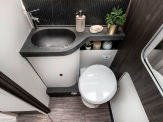 Mobilvetta KEA KOMPAKT 55 - TRUMA DIESEL - LiFePo4 - SOLAR 2.2 R4 MULTIJET 3  EURO 6E 103kW