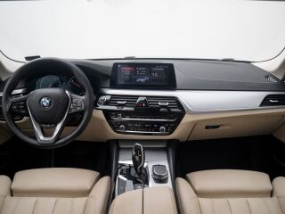 BMW 520 d xDrive 2.0 140кВ