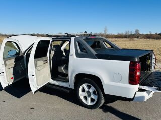 Chevrolet Avalanche LTZ 5.3 V8 235кВ