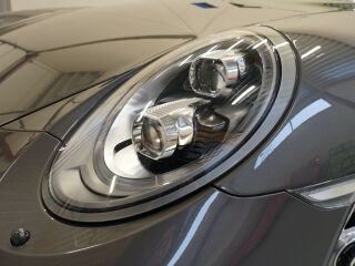 Porsche 911 Turbo 3.8 397kW