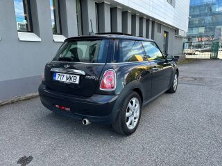 MINI Cooper D 2.0 82kW