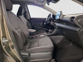 Toyota Yaris Active Plus 1.5 68кВ