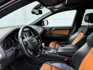 Audi Q7 S-line QUATTRO 3.0 V6 TDI 180кВ