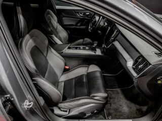 Volvo V60 D4 R-Design 2.0 140kW