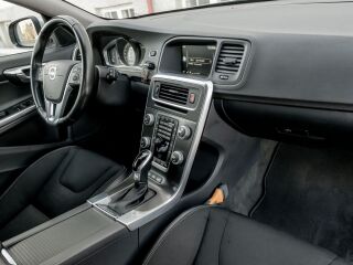 Volvo V60 Plug-in Hybrid 2.4 Twin Engine 162kW