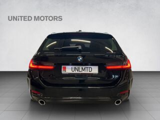 BMW 320 d xDrive Touring LCI 2.0 R4 140kW