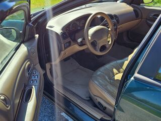 Chrysler Concorde LXi 3.2 V6 168kW