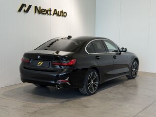 BMW 320 xDrive Luxury Line 2.0 R4 140kW