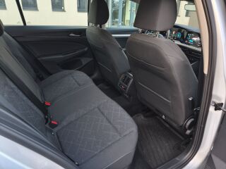 Volkswagen Golf TGI CNG 1.5 R4 96kW