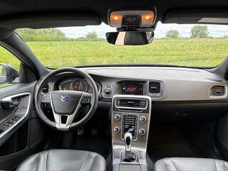 Volvo V60 SUMMUM NORDIC LUXURY LINE ONCALL 2.0 88kW