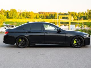 BMW 535 F10 M-PAKETT 3.0 i 330кВ