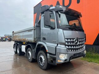 Mercedes-Benz Arocs 3235 8x4 260kW