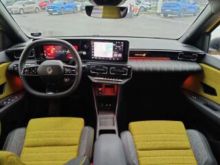 Renault 5 E-Tech Iconic Comfort Range 110kW