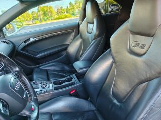 Audi S5 4.2 V8 260кВ