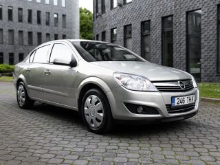 Opel Astra Comfortline 1.6 85кВ