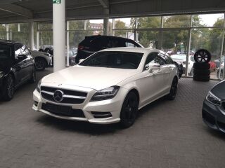 Mercedes-Benz CLS 350 4Matic AMG Style 3.0 V6 CDI 195kW