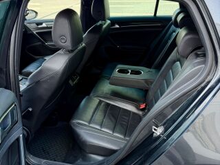 Volkswagen Golf GTE 1.4 110kW