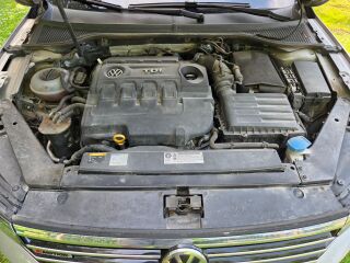 Volkswagen Passat 2.0 140kW