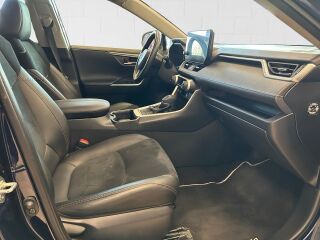 Toyota RAV4 Luxury Plus Hybrid 2.5 131kW