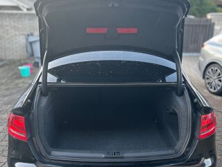 Audi A4 B8 3.0 V6 176kW