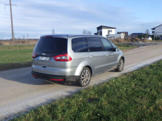 Ford Galaxy 1.8 92kW