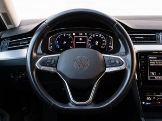 Volkswagen Passat 2.0 147kW