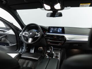 BMW 530 M-Sportpakett Executive 3.0 195kW