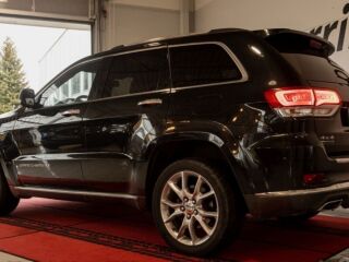 Jeep Grand Cherokee 3.0 184кВ