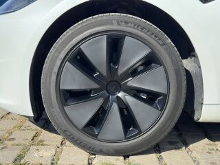 Tesla Model 3 Standard Range 208kw 88kW