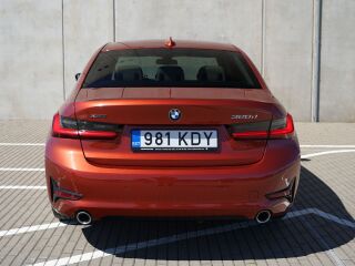BMW 320 d xDrive Sport Line 2.0 R4 140kW