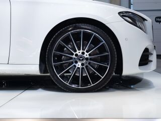 Mercedes-Benz E 220 d 4Matic AMG Night Package 2.0 143kW