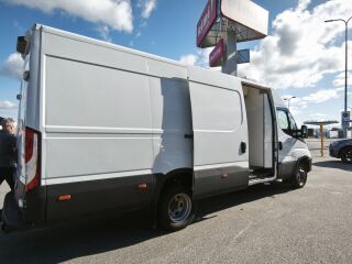 Iveco Daily 50C18H V 3.0 132kW