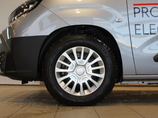 Toyota ProAce City Panel Van Long Electric Professional P 62kW