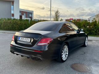 Mercedes-Benz E 200 2.0 110kW
