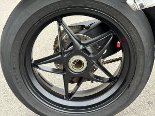 MV Agusta F4