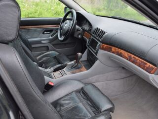BMW 530 2.9 135kW