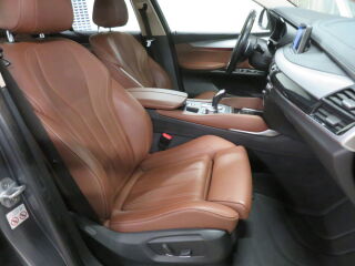 BMW X6 xDrive 30D 3.0 190кВ