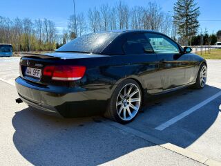 BMW 325 3.0 R6 160kW