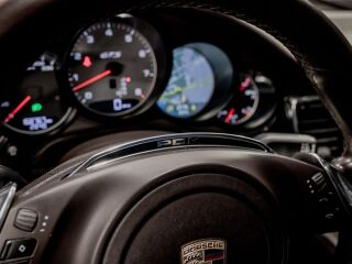 Porsche Panamera GTS Sport chrono 4.8 316kW