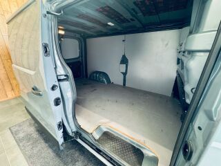 Renault Trafic L2H1 2.0 dCi 130hj 96kW