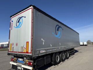 Schmitz Semitrailer Curtainsider Standard