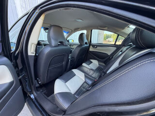 Volvo S60 Facelift Momentum 2.4 D5 120kW