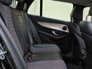 Mercedes-Benz E 300 2.0 225kW
